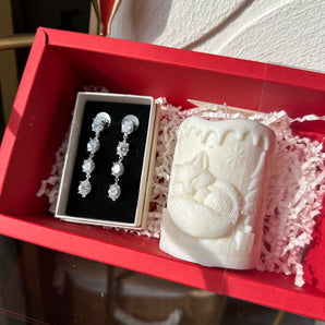 Set Cadou – Cercei Lungi cu Zirconiu Curgător & Lumânare Parfumată din Soia