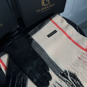 Set manusi din piele naturala si esarfa cashmere cu imprimeu in romburi – nude, negru si rosu