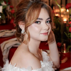 Cercei Corina, floare de colț, placați aur alb, zirconiu cubic Glamadearo
