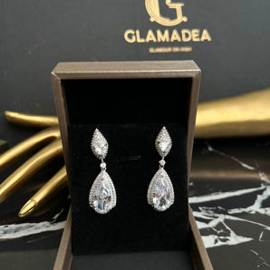 Cercei Rissa, zirconiu cubic AAA, Elemente Swarowski, placat aur alb GLAMADEA
