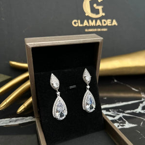 Cercei Rissa, zirconiu cubic AAA, Elemente Swarowski, placat aur alb GLAMADEA