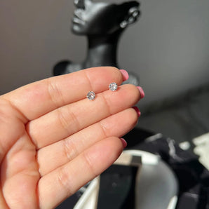Cercei eleganți, Wandy, zirconiu cubic, tijă argint GLAMADEA