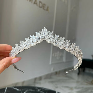 Diadema Ramin, zirconii cubice AAA, placată aur alb, elemente Swarovski GLAMADEA