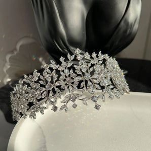 Diadema Renata, zirconii cubice, placat cu aur alb GLAMADEA