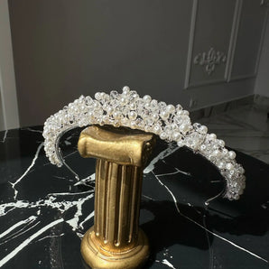 Diadema mireasă Erisa, placata aur alb, zirconiu cubic AAA, perle GLAMADEA