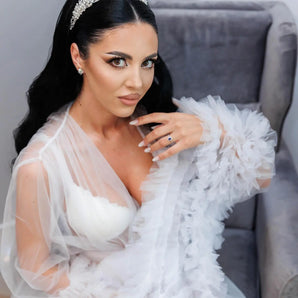 Diadema mireasă finuță tip tiara, Miriana, zirconii cubice, placată aur alb, perle GLAMADEA