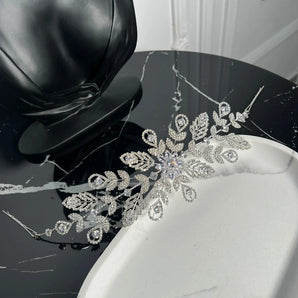Diadema mireasă, Silver, argintiu, zirconii cubice, fir argintat Glamadearo