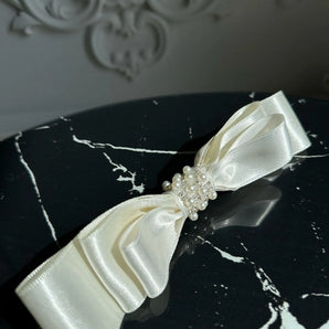 Funda Dinah, perle, satin, dezgătitul miresei,cristale GLAMADEA