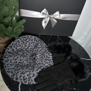 Set bereta si manusi Lucky, lână , animal print, cadou GLAMADEA