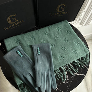 Set cadou Craciun turcoaz cu esarfa cashmere cu aplicatii 3D, manusi fleece calduroase si bereta 100% bumbac GLAMADEA