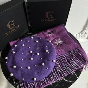 Set cadou bereta lana cu perle si esarfa cashmere cu imprimeu fulgi de nea – mov GLAMADEA