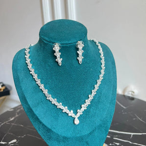 Set cercei si colier Meliora, zirconiu cubic AAA, placat aur alb GLAMADEA