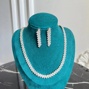 Set cercei si colier Mirya, zirconiu cubic AAA, placat aur alb GLAMADEA