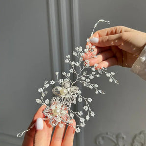 Diadema mireasă flexibilă model floral, Edith, perle, cristale fațetate - GLAMADEA