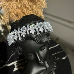 Diadema mireasă stil coroniță, Mirabella, zirconii cubice, argintiu - GLAMADEA